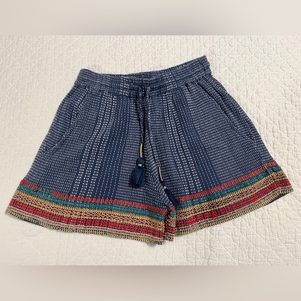 NWOT THML blue kantha stitch embroidered shorts XS